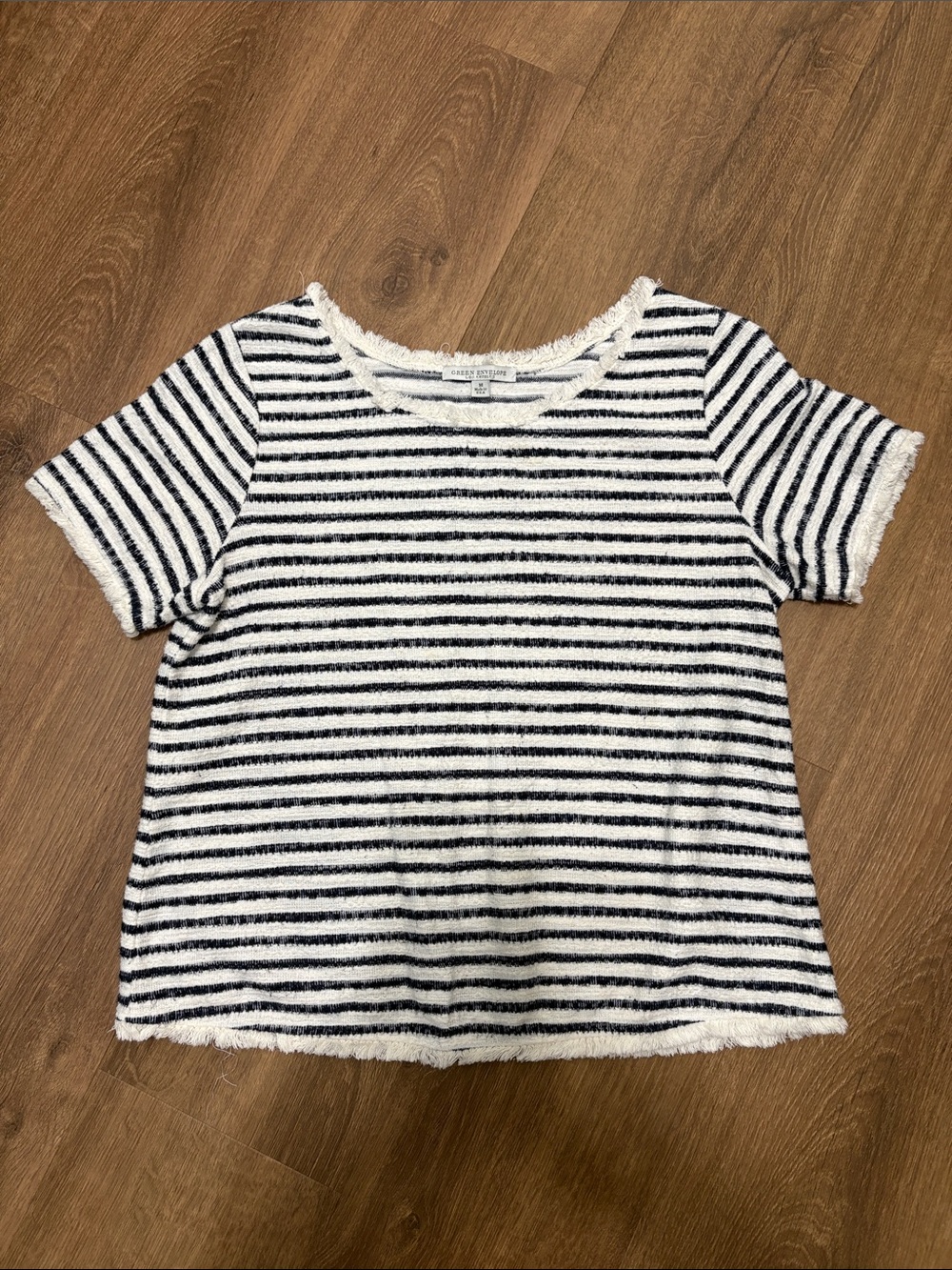 Green Envelope LA Striped Short Sleeve Terry Top Size Medium
